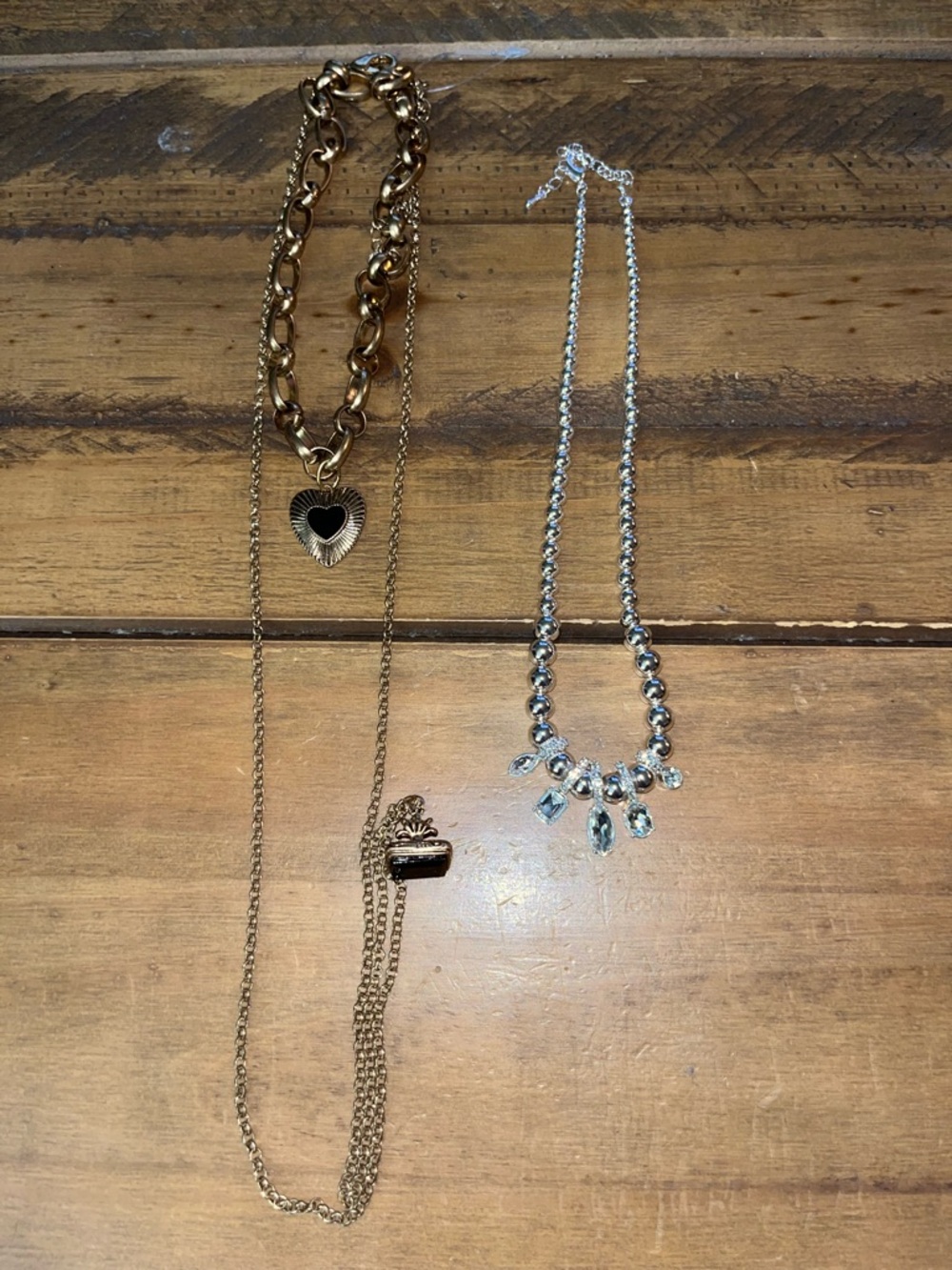 🖤💎NWOT Anthro/Free People necklace Bundle Heart Pendant & drop crystal necklace